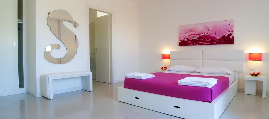 Hotel Beach Salento Marina Di Pescoluse Eksteriør bilde